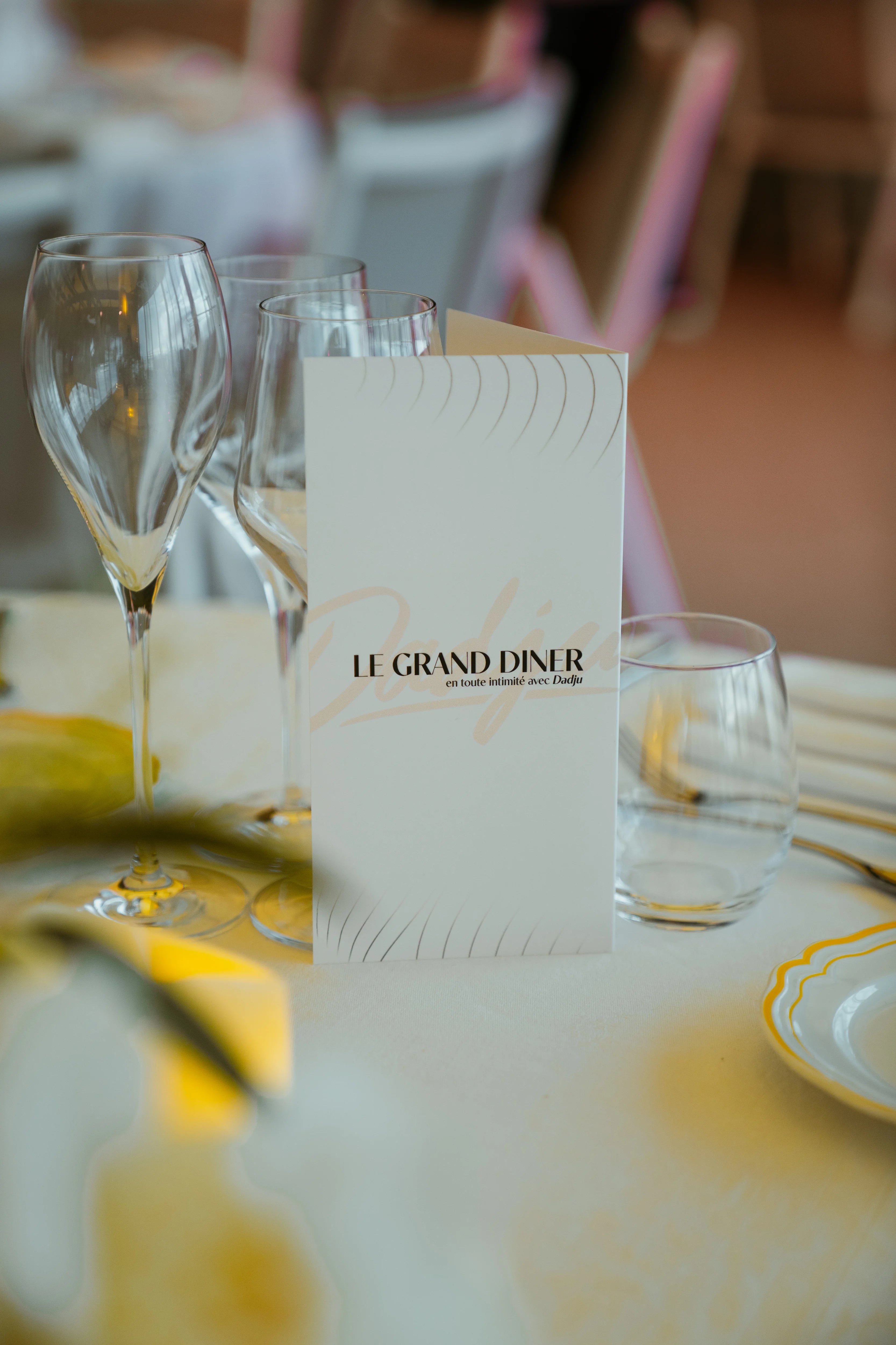 Menu sur une table du Grand Dîner