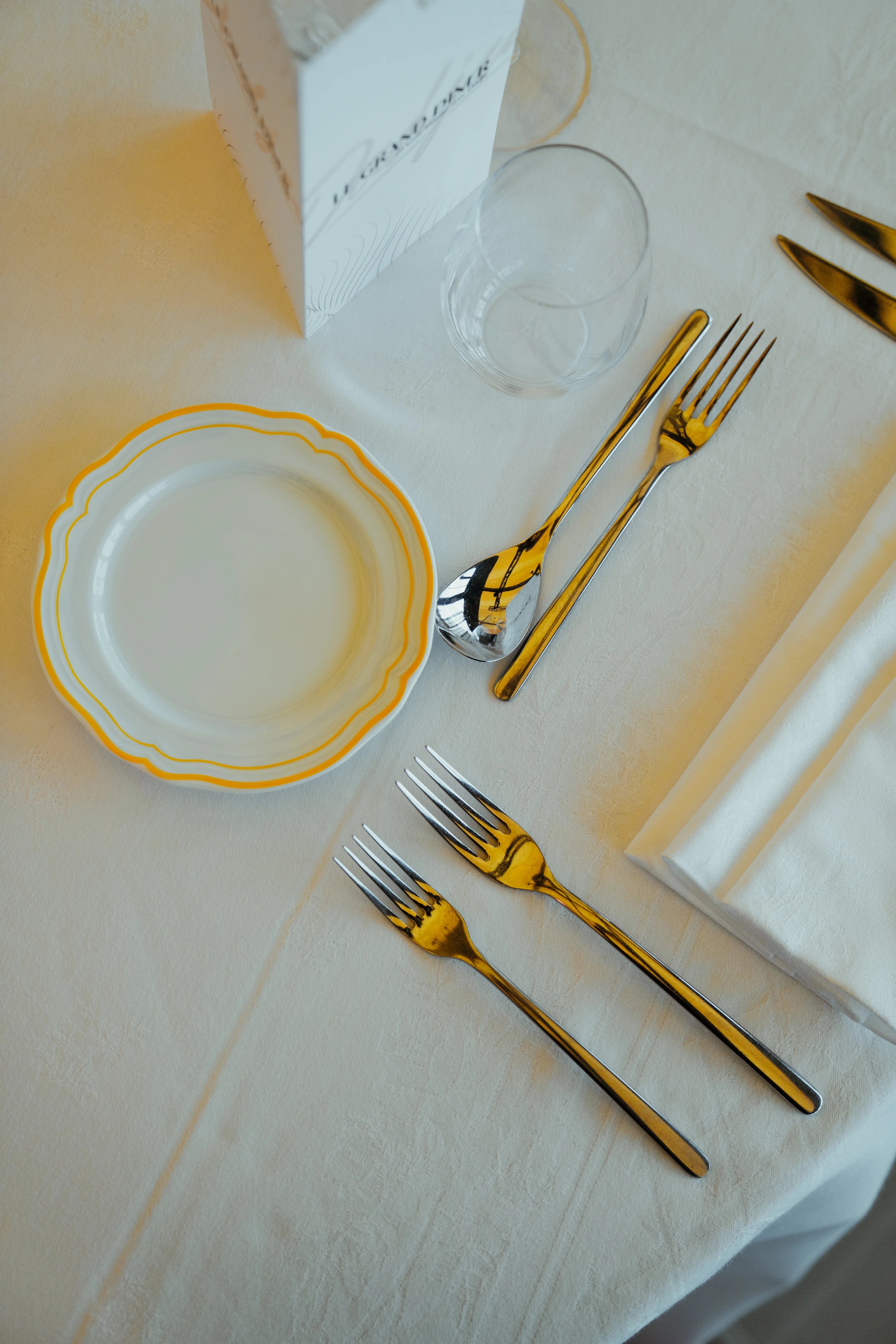 Une table dressée